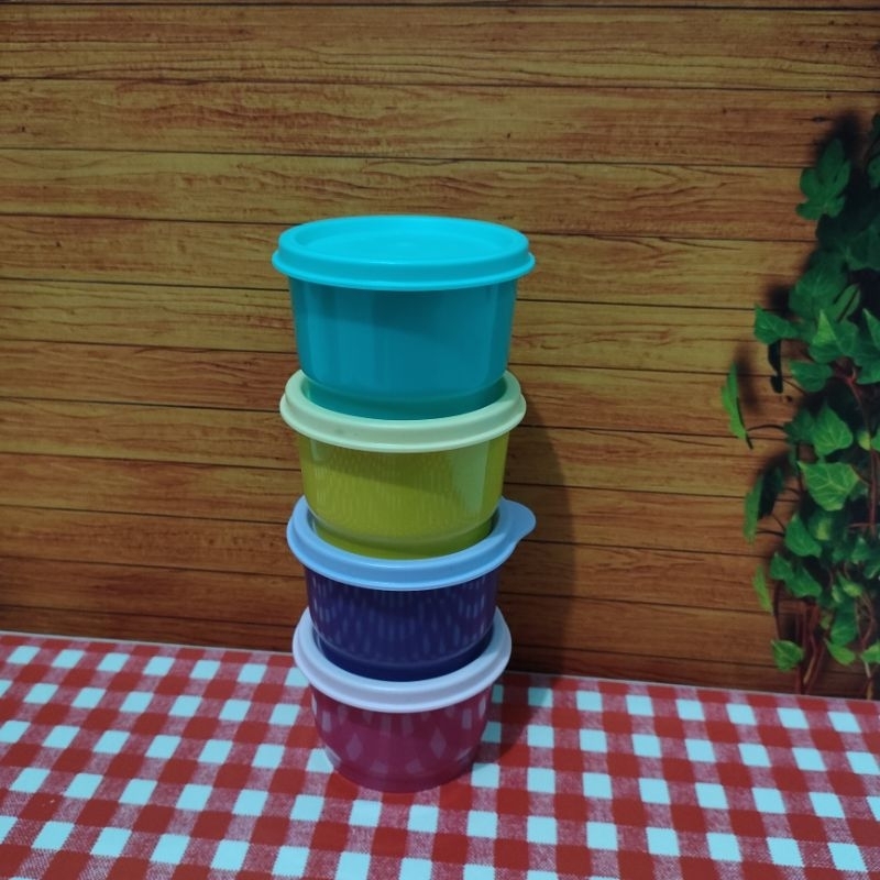 Snack Cup Tupperware
