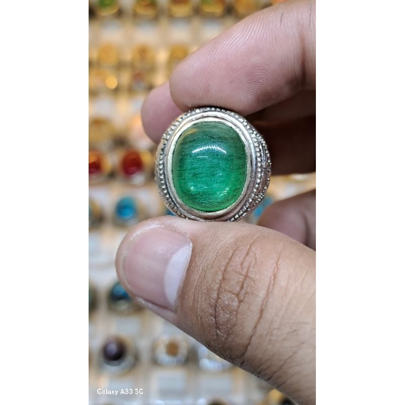 batu jamrud kalimantan