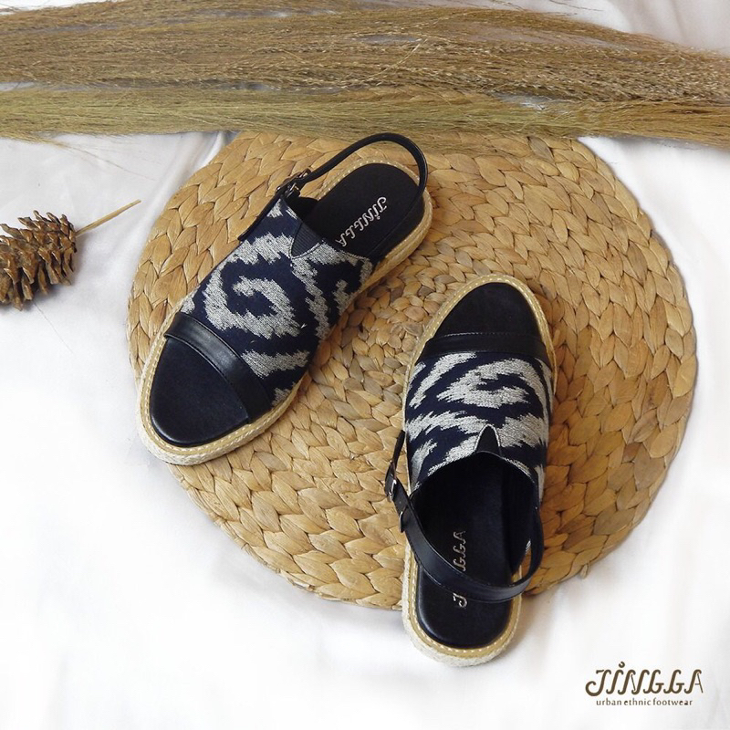 Sandal Wanita Etnik Kekinian Terbaru Sabrina Jejak Jingga Hitam 38