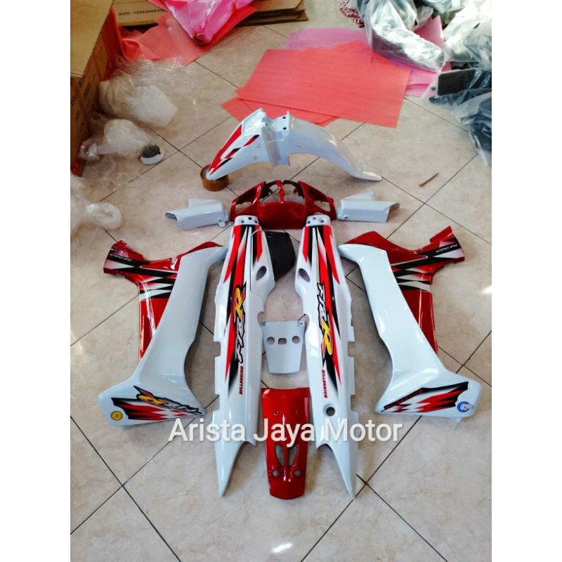 Cover Body Fullset Halus FizR F1zr Millenium Merah Putih Cover Body Yamaha Fizr F1zr