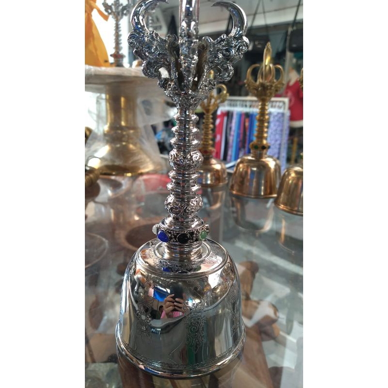 genta Seni Bali bajra Bali warna silver