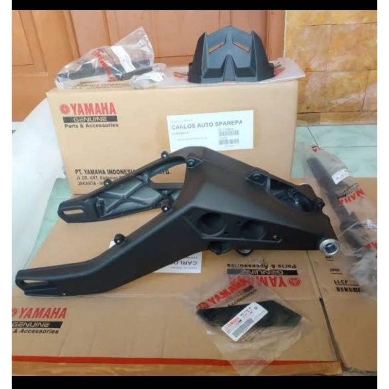 REAR ARM SET SWING ARM R15 VVA V3 V4 R15M ORIGINAL YAMAHA