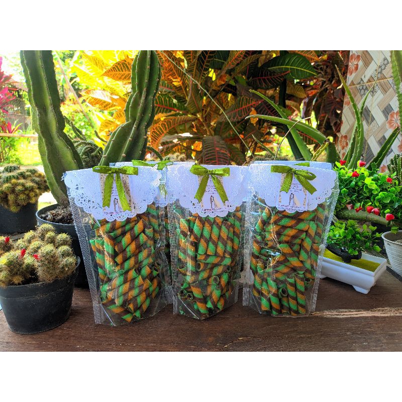 

Snack dan Asul-asul Astor green tea