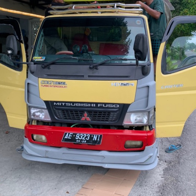 Spoiler Canter tambahan bemper mbois bahan plat besi sudah sama pijakan kaki kondisi poxy variasi tr