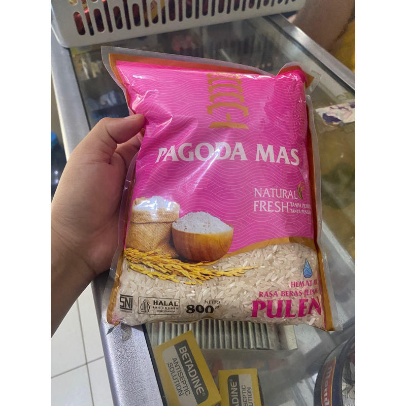 

Beras Pagoda Mas Pulen Berkualitas 800gr KEUNGGULAN BERAS PAGODA MAS : ~ Putih Pulen Rasa Beras Jepang ~ Fresh From Milling ~ Tanpa Bahan Pengawet ~ Tanpa Pemutih ~ Hemat Air