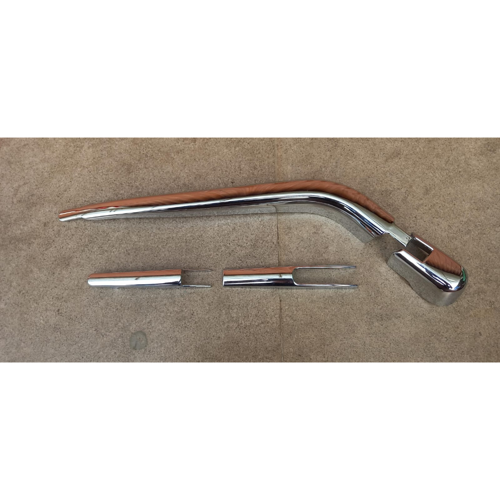 Cover Wiper Kaca Belakang Mobil Honda Mobilio Chrom