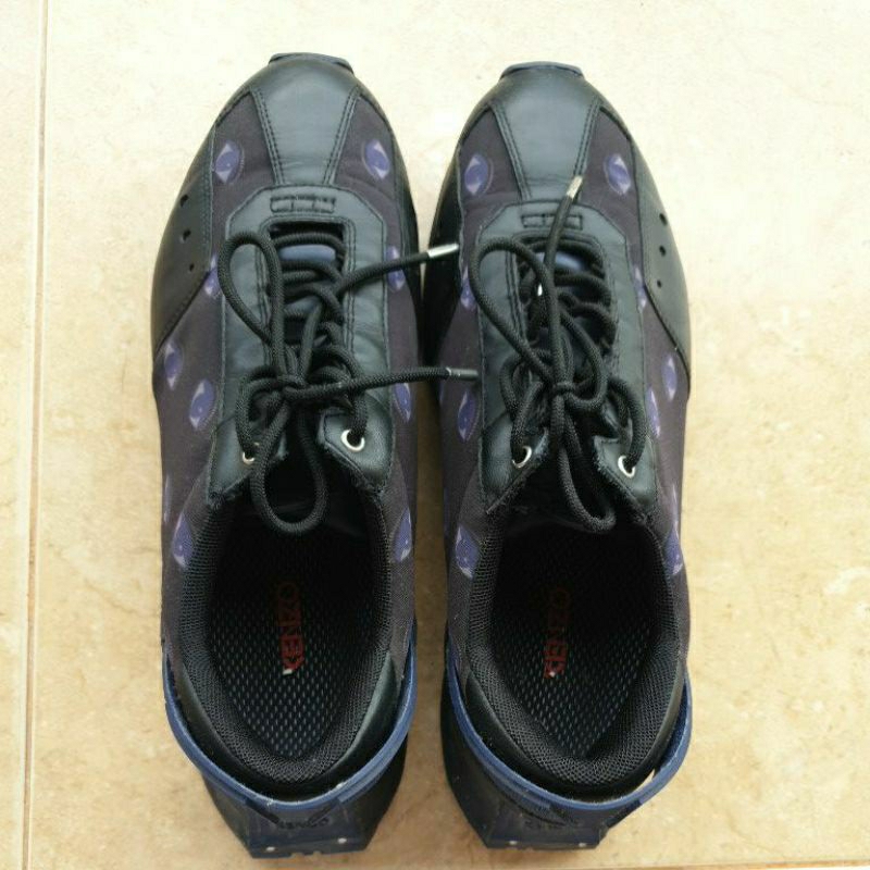Sepatu sneakers pria Kenzo ori store
