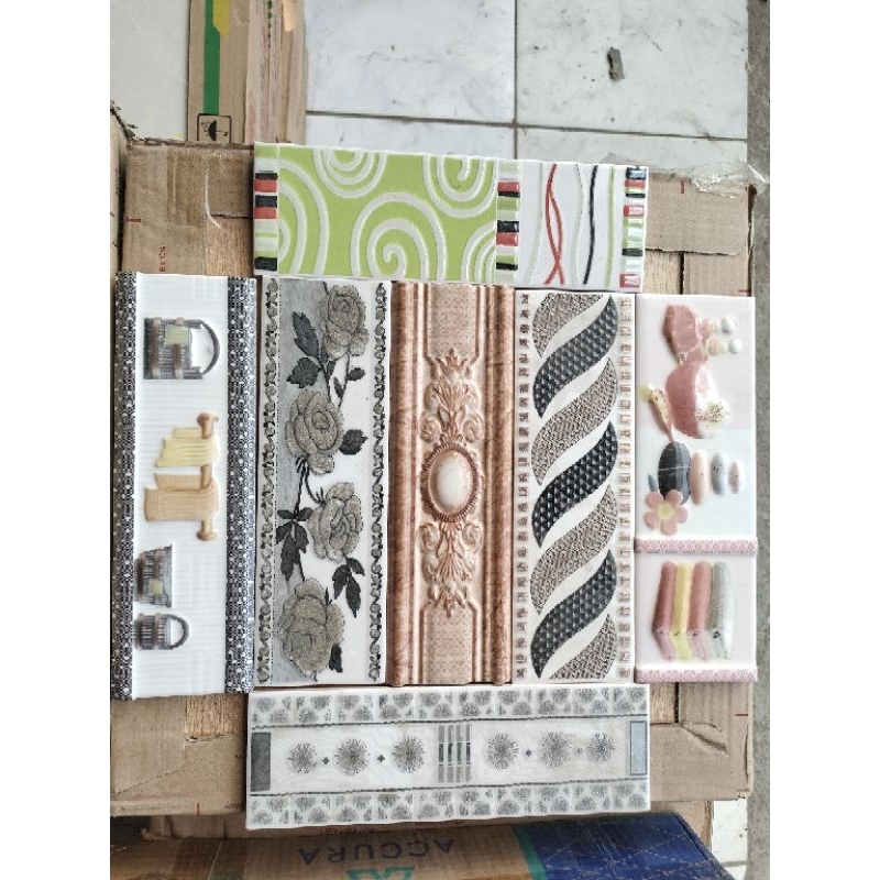 LIST KERAMIK 10X25 - LIS KERAMIK 10X25 MOTIF BUNGA , MOTIF IKAN , BEBAS PILIH