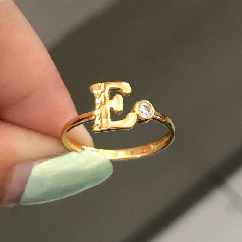 ME3- CINCIN HURUF E 1.3GR KADAR 300 UKURAN 12