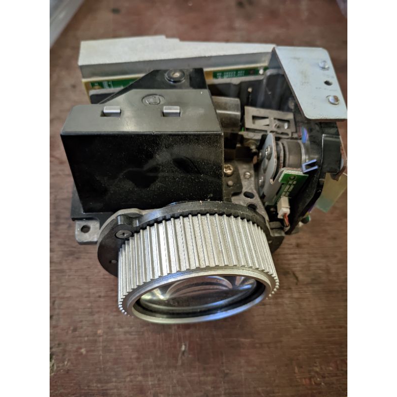 lensa proyektor  benq mp 511+