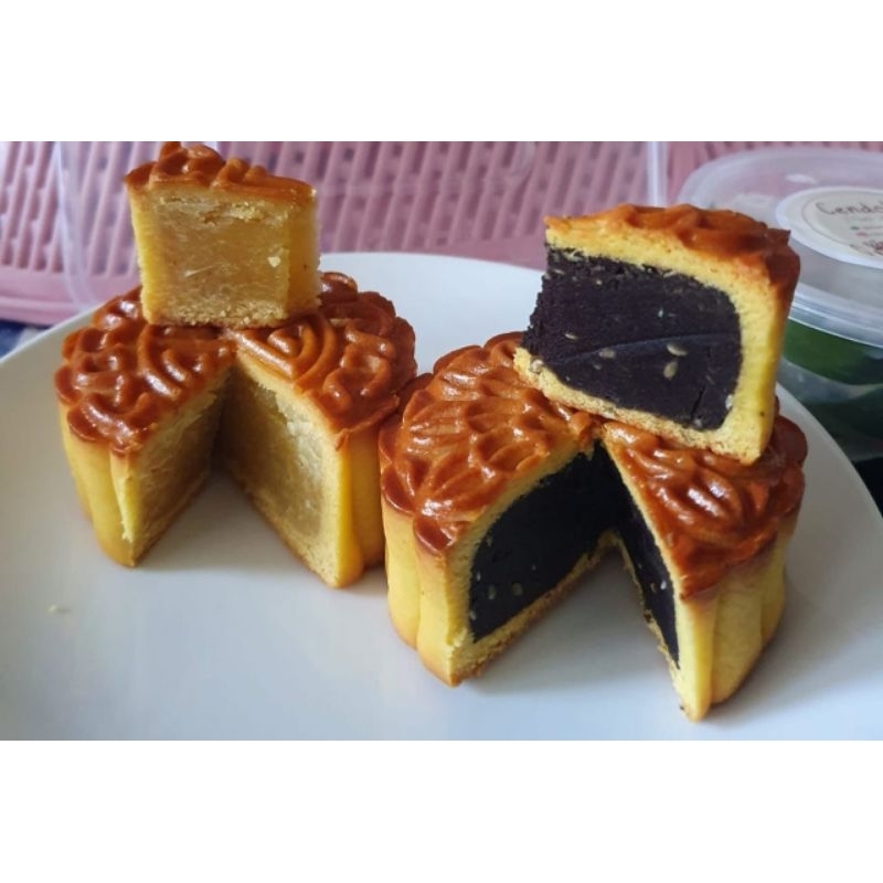 

mooncake jumbo isi4 lianfat ready stok