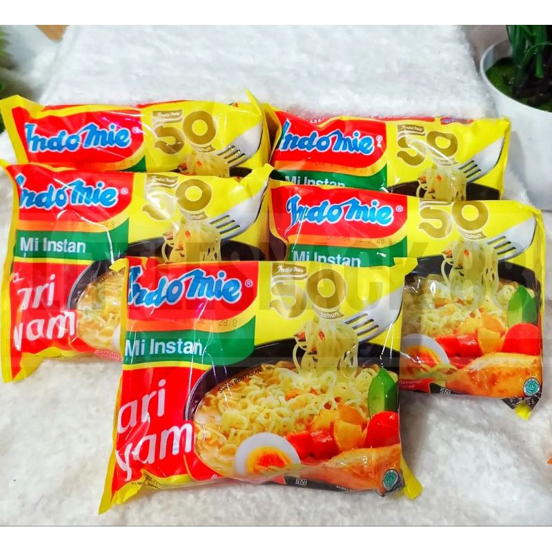 

MIE INSTANT INDOMIE KARI AYAM 5S (ISI 5 BUNGKUS)