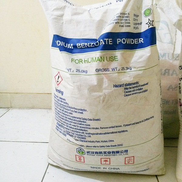 

PRODUK TERBATAS Sodium Benzoate / Natrium Benzoat Ex China (RRC) , 1 SAK / 25 KG