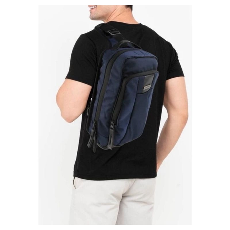 Cardinal Tas Backpack Cross Body T121