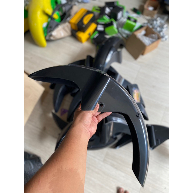 Slebor depan kawasaki leo replika ABS spakbor depan kawasaki leo