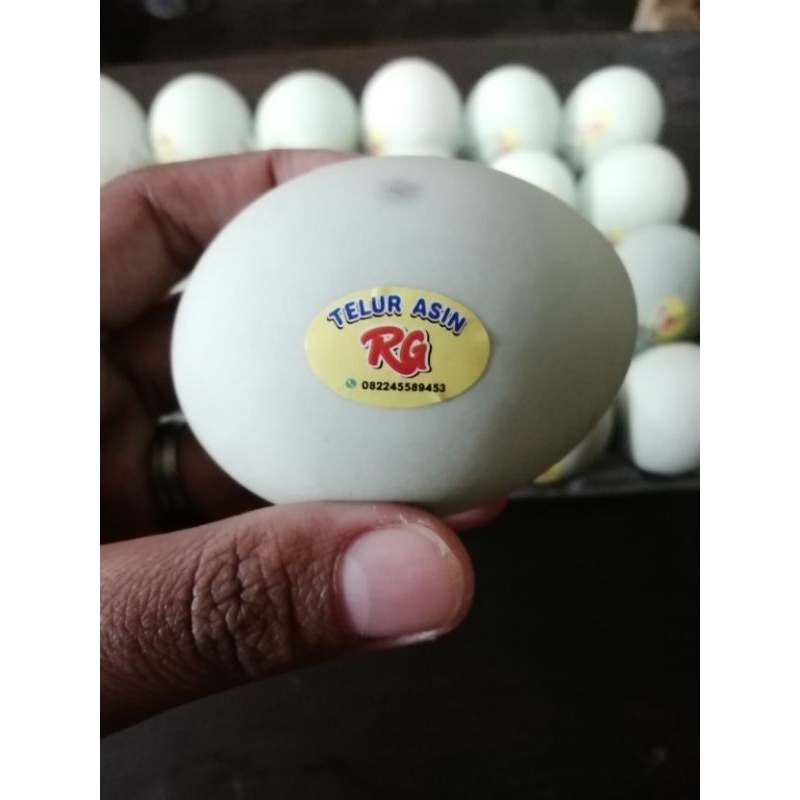 

Telur Asin/Telur Bebek/Telur Asin Enak Blitar