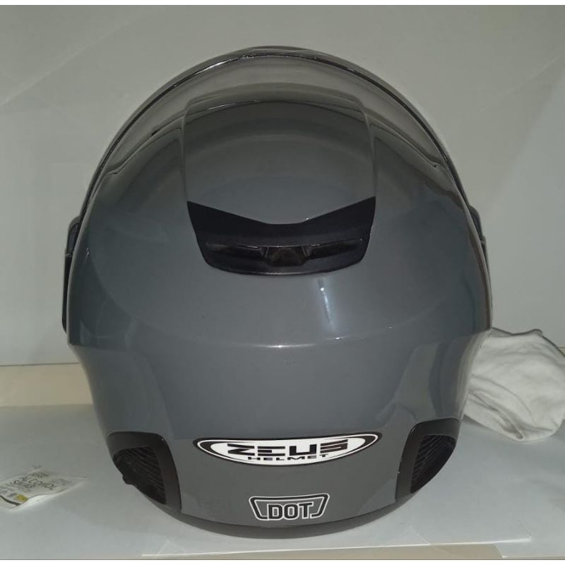 Helm SECOND ORI ZEUS ZS611 size M warna nardogrey like new, kondisi 95%