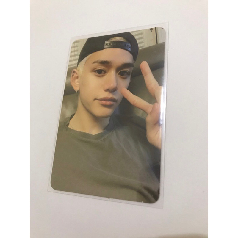 LUCAS RESONANCE AWAKEN THE WORLD SUPERM SEASON GREETING SET ALBUM PC