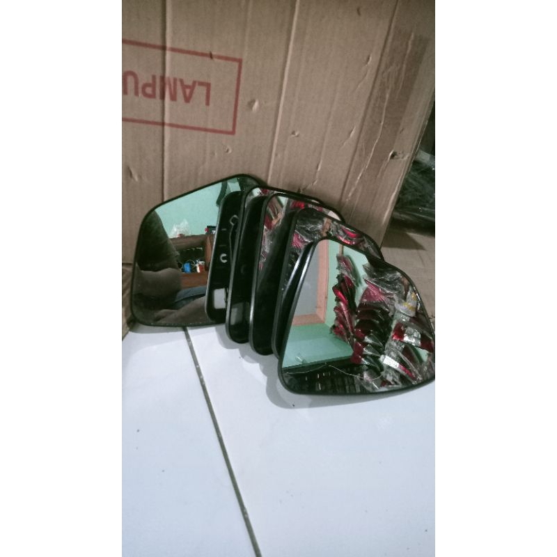 kaca spion avanza 2019