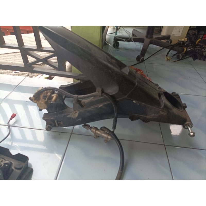 Swing Arm r15 v2 original copotan