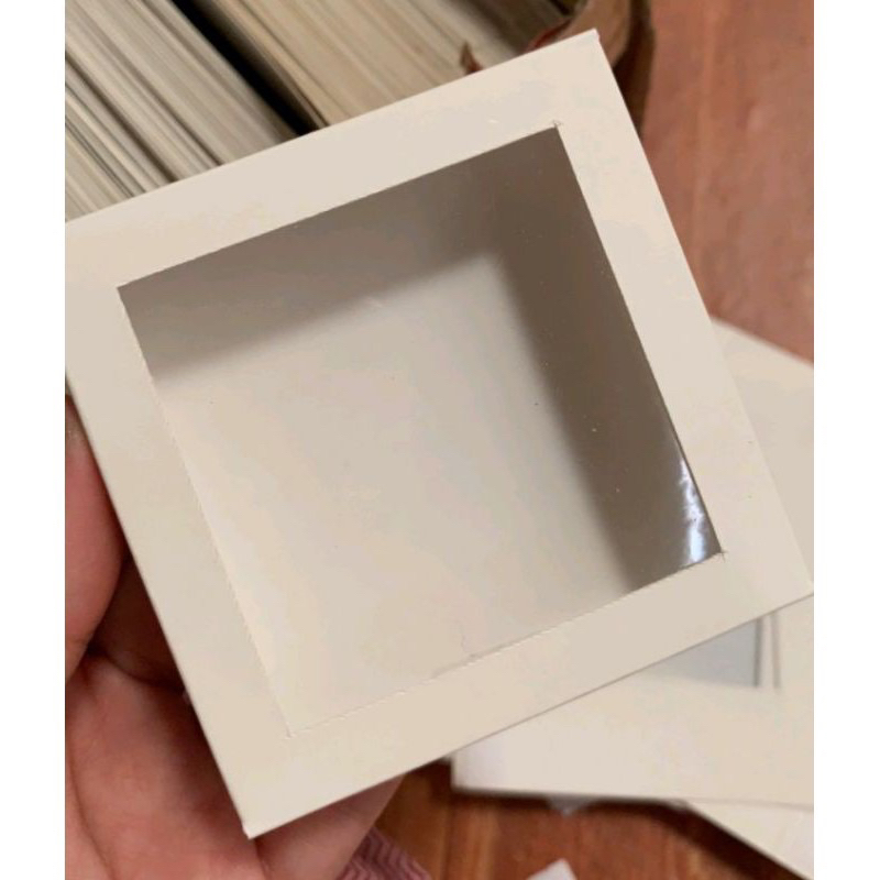 

BOX CRAFT PUTIH 10x10x3 GROSIR PACKAGING (55 PCS)