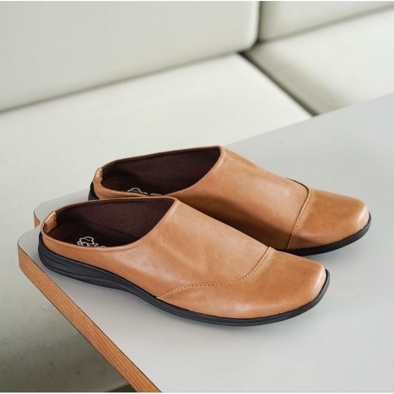 Dr. Kevin sandal bustong wanita sz 37-40