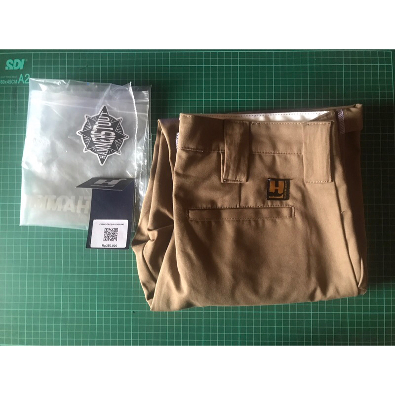 Workpants Khaki Trosa by Hammerstout ukuran 31 Preloved Second