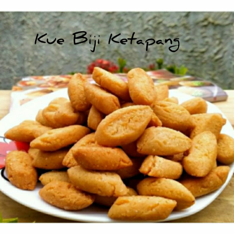 

Kue Biji Ketapang