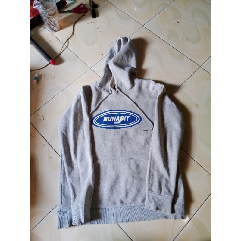 Hodie Nuhabit