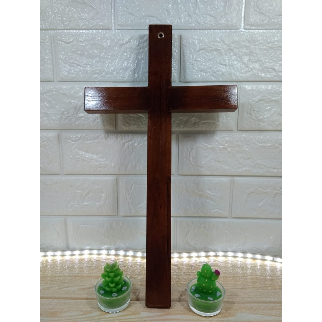 Salib Dinding Kayu Jati Besar Warna Doft Natural