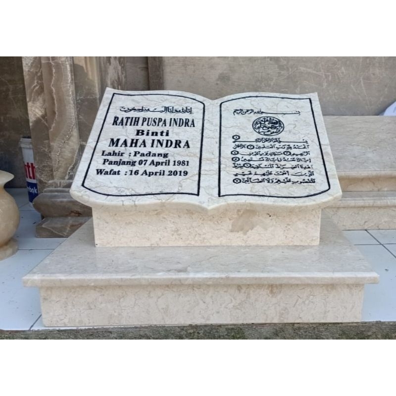 Nisan Marmer Model Buku