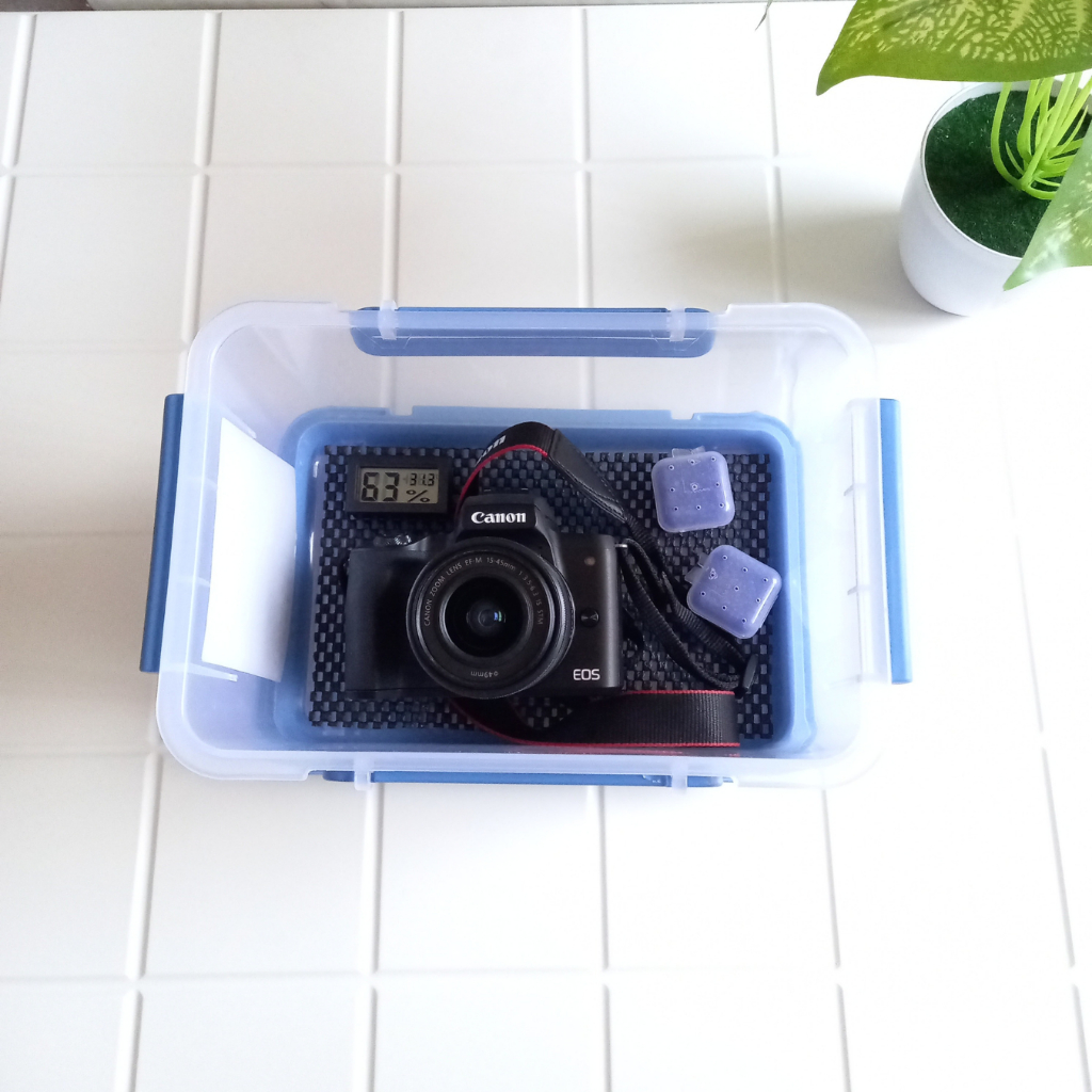 Fotology Dry box kamera tempat penyimpanan kamera dan lensa portable plastik kit silica gel dan thermohygrometer
