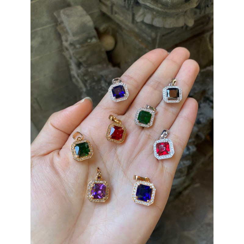 Liontin Xuping Xuping