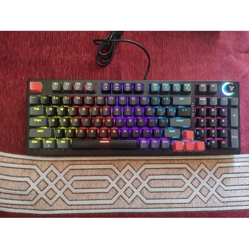 KEYBOARD RGB FANTECH ATOM96 MK890