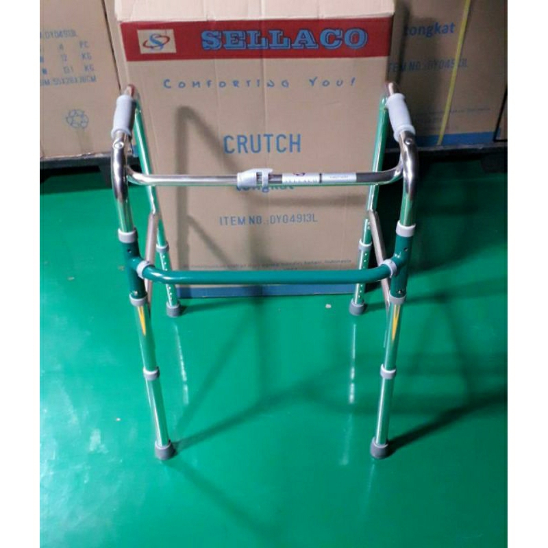 WALKER LIPAT/ BANTU JALAN LANSIA