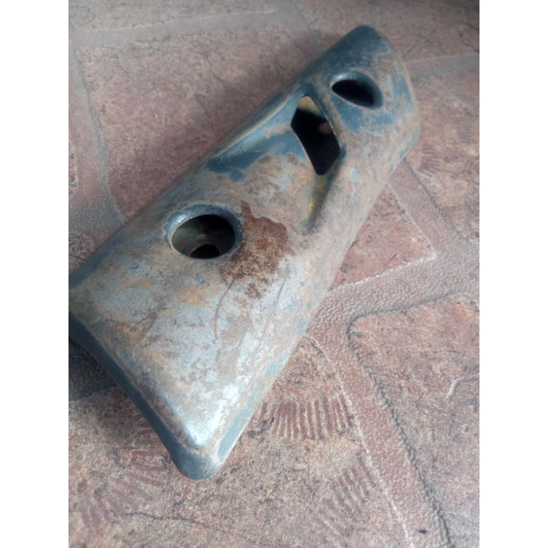 tutup cover knalpot atas Vega R new Jupiter Z lama asli original