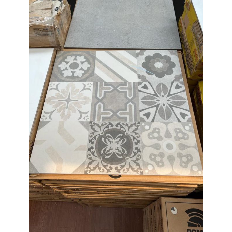 Roman Granit 60x60 dMalaga Vintage Lantai Vintage/ Langai Dinding Matte/  UBIN BATIK 60x60 Lantai Mo