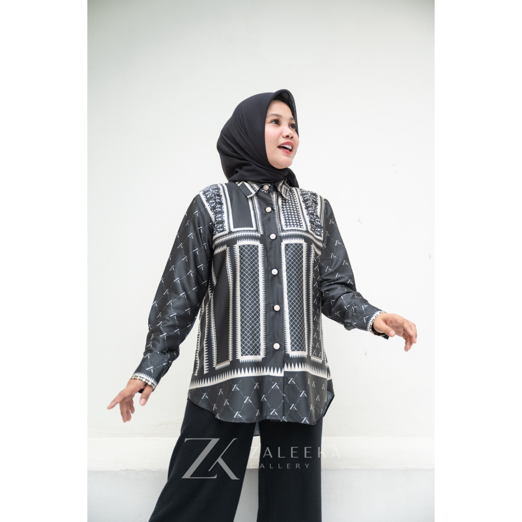 ZALEEKA KEMEJA MONOGRAM