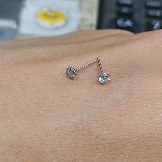 pelenis giwang anting putih tindik ems mata bayi dewasa 0.25