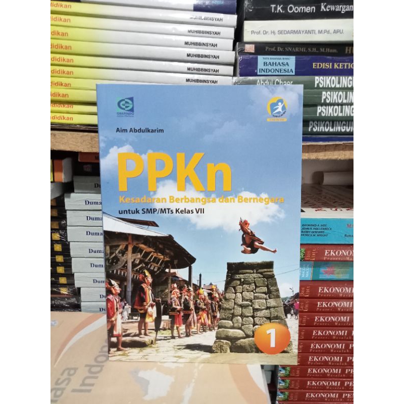 buku PPKn 1 kelas 7 SMP grafindo