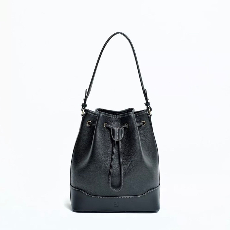 preloved purotti bucket bag camden