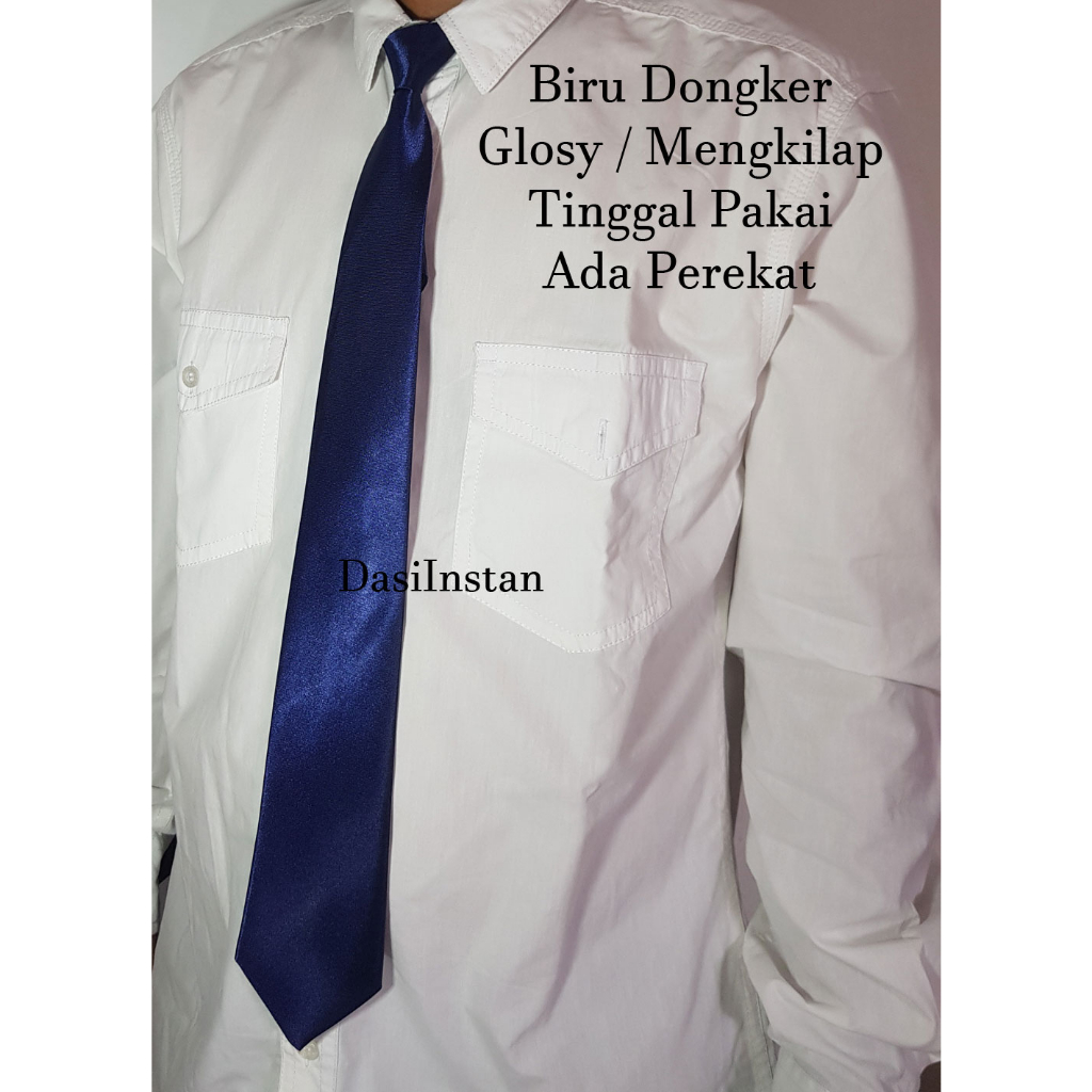 Dasi Pria Langsung Pakai Dasi Biru Dongker