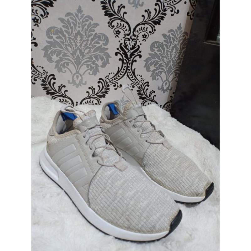 Preloved Sepatu Dewasa Adidas (Size 39 insole 25)