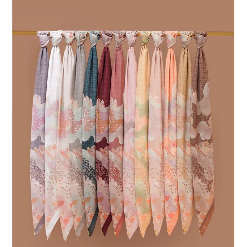 BUTTONSCARVES X DISNEY THE ARABIAN NIGHT SERIES LOOKLIKE ORI PAKAI PIN/BROS B GOLD