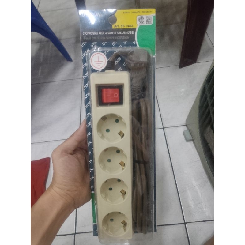 Uticon Stop Kontak / Cok Sambung Uticon 4 lubang ST 1482 Bisa Gojek Grab Medan