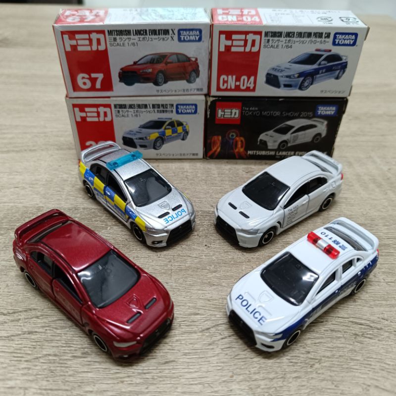 Tomica 67 Mitsubishi Lancer Evolution X CN Patrol 39 British Police Motor Show