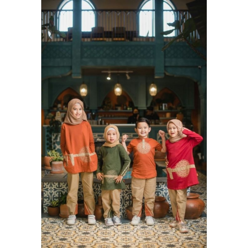 HOOFLA SIMPEL ETHNIC LAYLA & QAIS