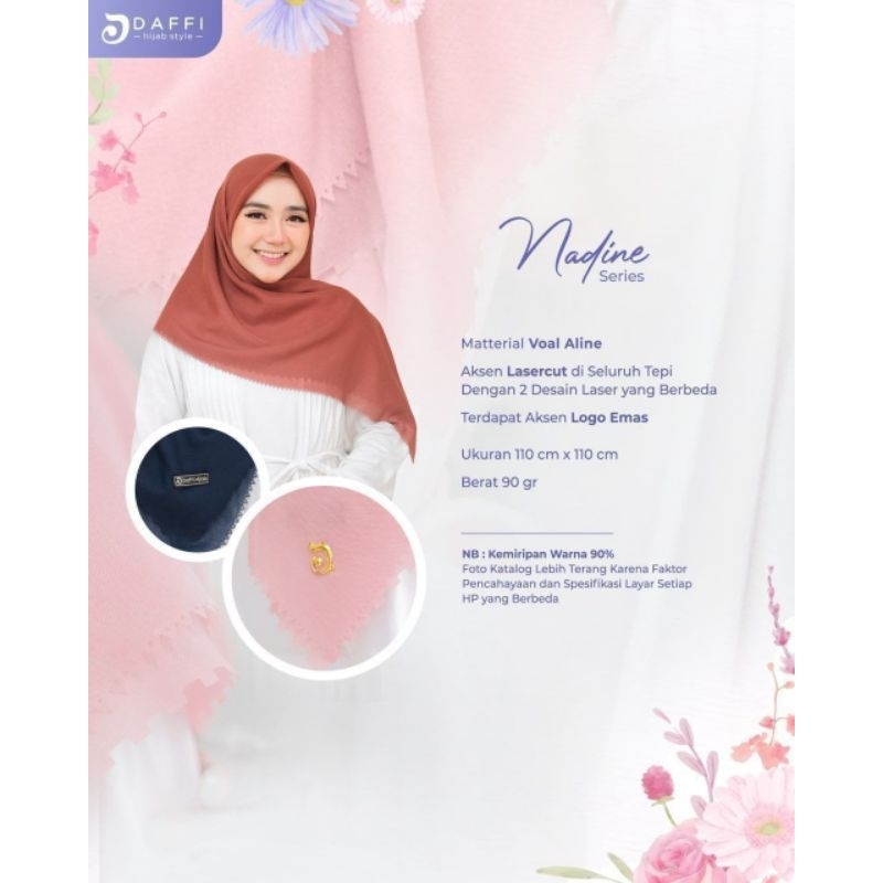 Jilbab segi empat Nadine by Daffi Hijab