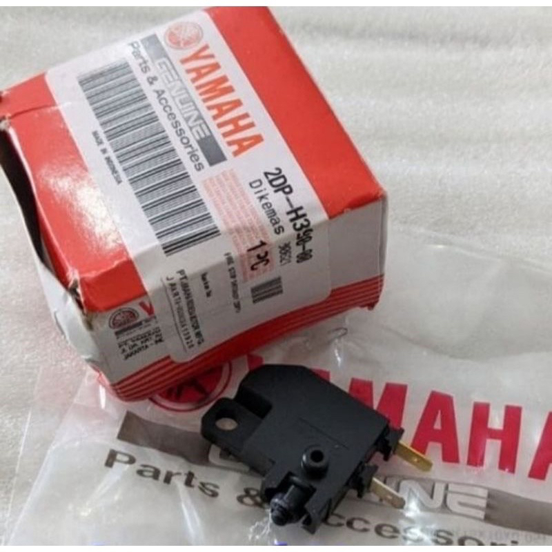 MURAH YGP SWITCH REM DEPAN KANAN NMAX (2DP-H3980-01) SWITCH REM DEPAN KANAN FREEGO SWITCH REM DEPAN