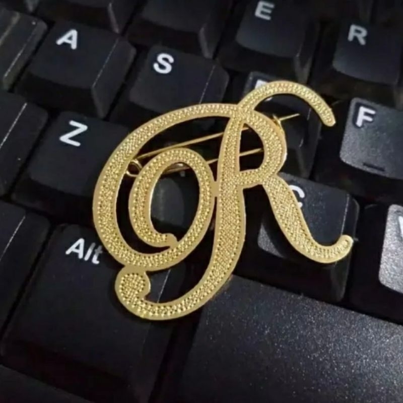 Bros inisial huruf lapis emas (bisa request huruf A-Z)